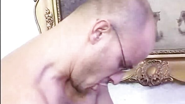 ສາວເລດມັກ dick lover ສີຂາວຂອງນາງ